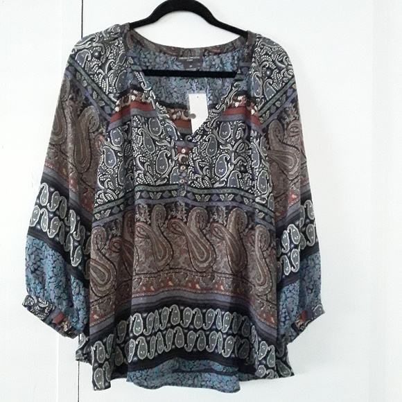 Chelsea & Theodore Tops - Chelsea & Theodore Print Top
